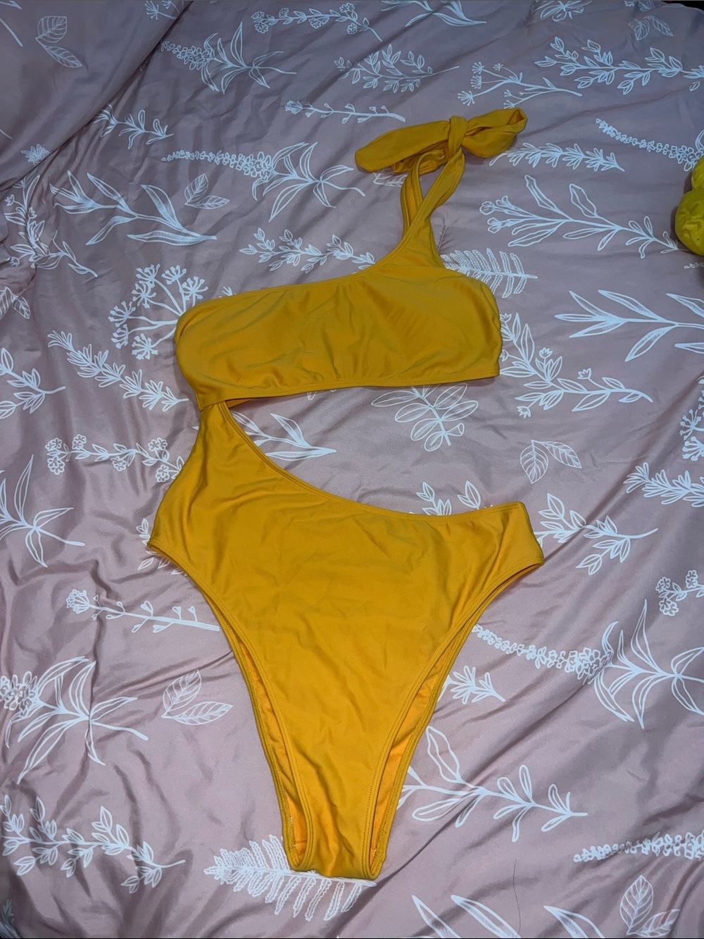 Abercrombie & Fitch One-Shoulder One-Piece Swimsuit in Mustard Yellow